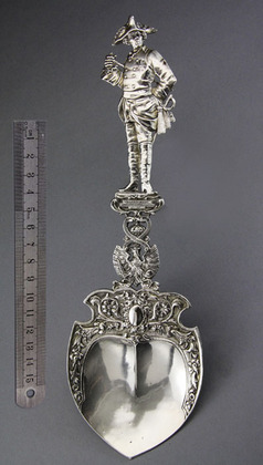 Hanau Silver Frederick the Great Serving Spoon - Der Alte Fritz